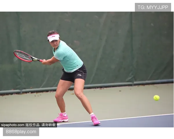 彭帅这阵子画风突变了？网球场下的生活比比赛还精彩啊！