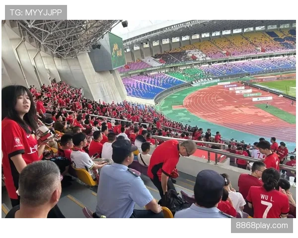 比赛时长规则：90分钟为主、补时与加时由裁判决定